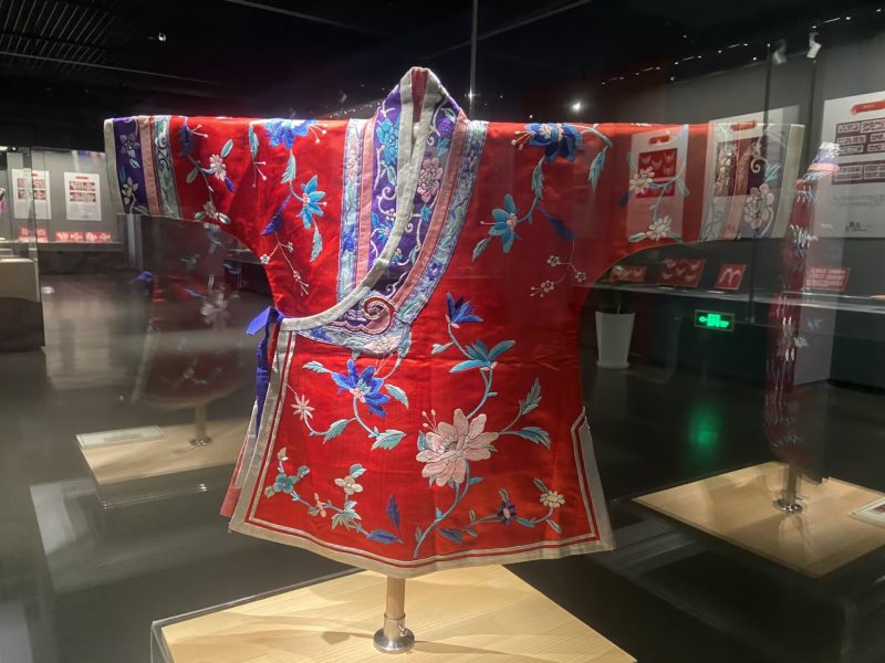 “世界非物质文化遗产――鄂州雕花剪纸展”走进安庆博物馆